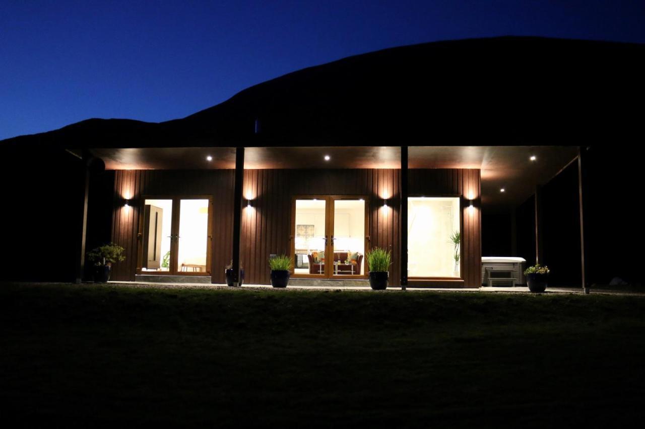 Inverskilavulin Estate Lodges فورت ويليام المظهر الخارجي الصورة