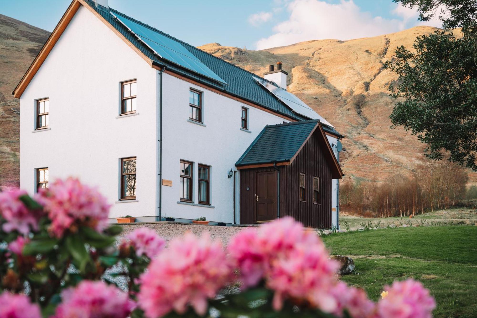 Inverskilavulin Estate Lodges فورت ويليام المظهر الخارجي الصورة