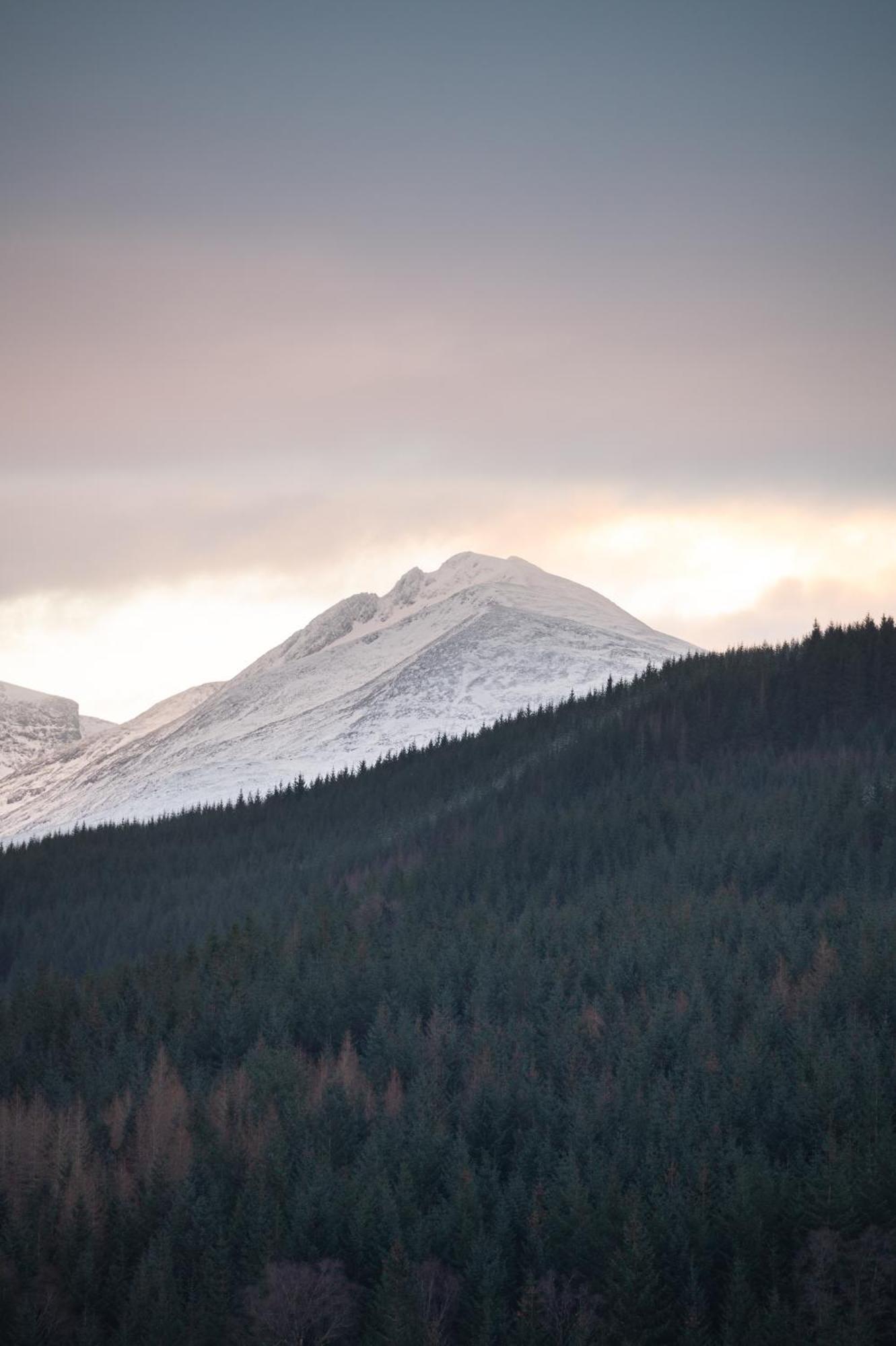 Inverskilavulin Estate Lodges فورت ويليام المظهر الخارجي الصورة