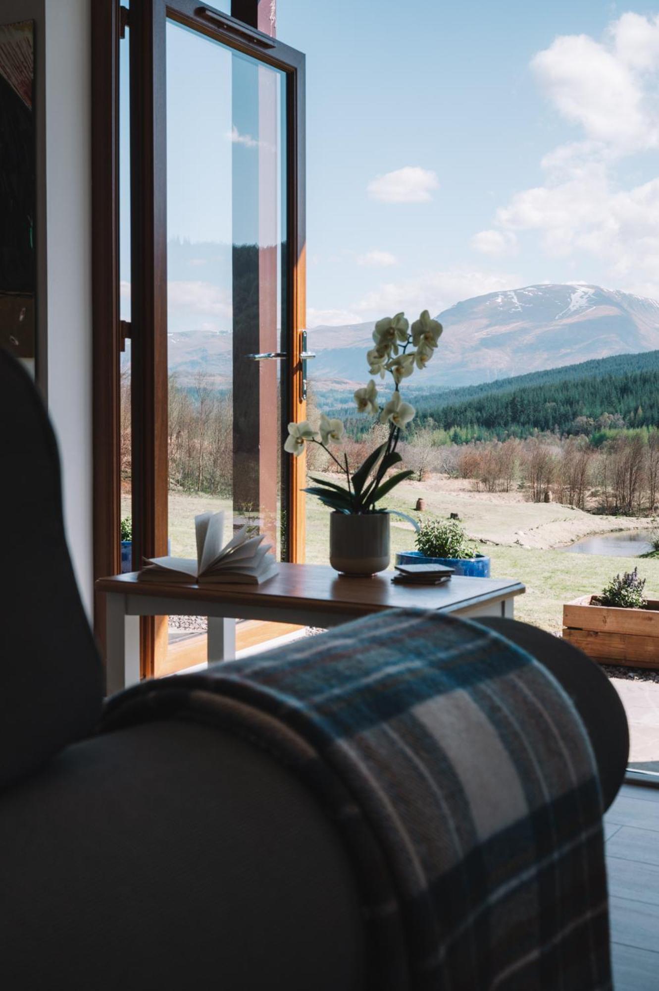 Inverskilavulin Estate Lodges فورت ويليام المظهر الخارجي الصورة